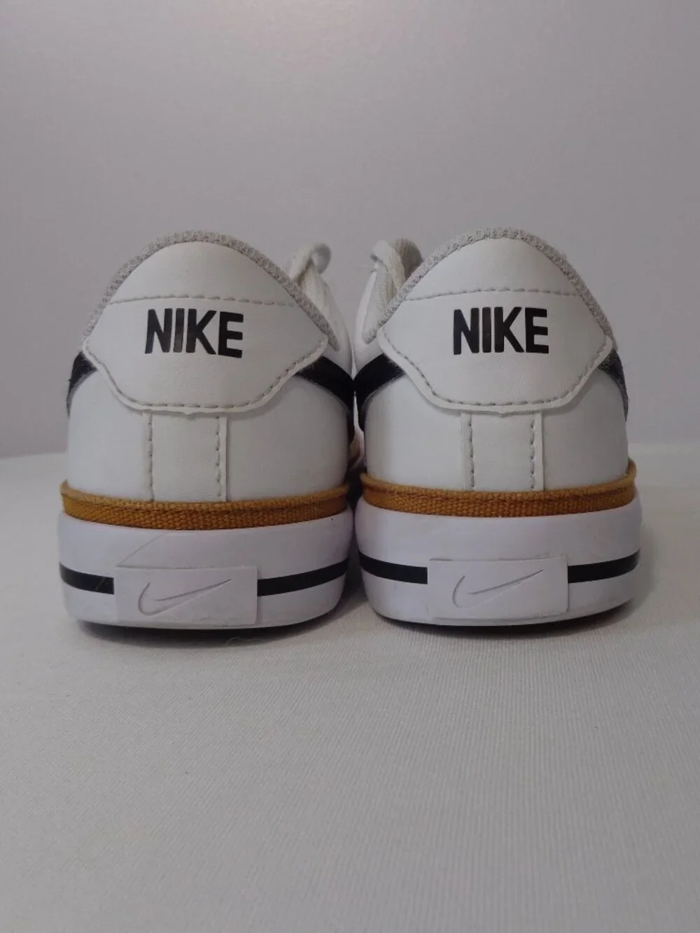 Nike Court Legacy (GS) Kids 5Y White/Black/Desert Ochre Leather Low DA5380-102